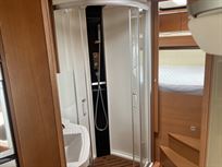 2011-niesmann-bischoff-8000i-lw-garage-motorh