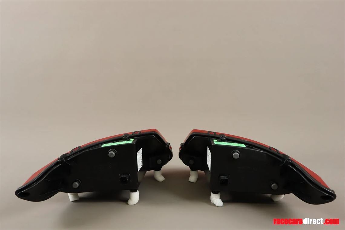 porsche-carrera-gt-rear-lights-headlights-rea