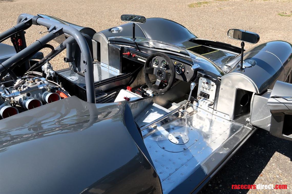 Hall & Hall 1977 Ltd - 1965 Lola T70 MK1 Spyder