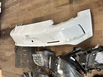porsche-991-spare-parts-circuit-package-2