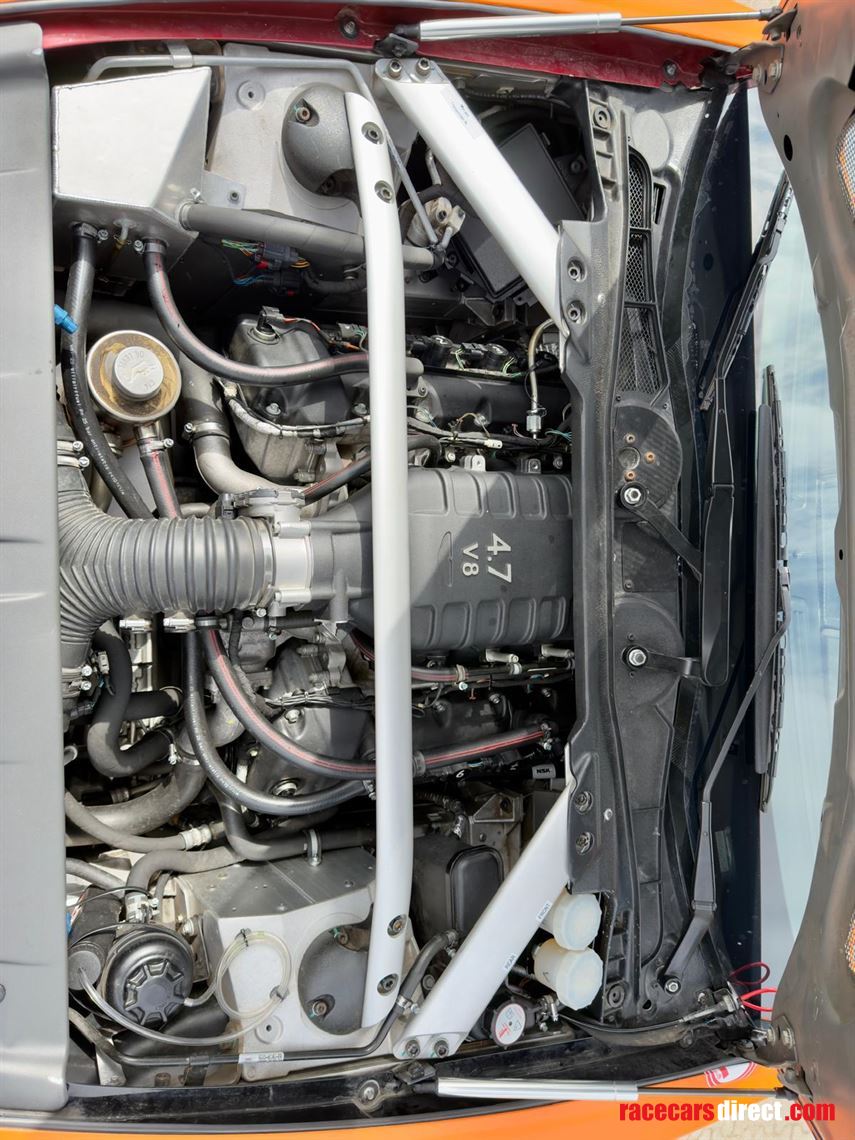 aston-martin-vantage-gt4