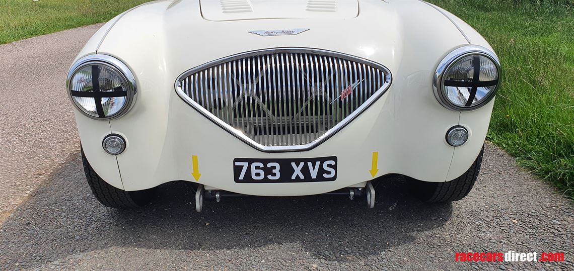 austin-healey-1004
