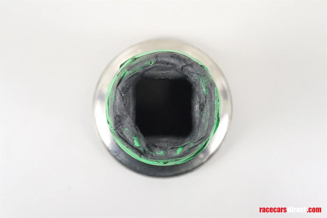porsche-991-gt3r-nut-for-central-locking-rim