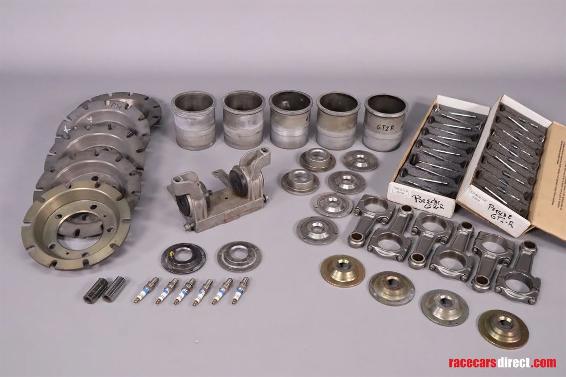 porsche-911-gt2-r-parts-package