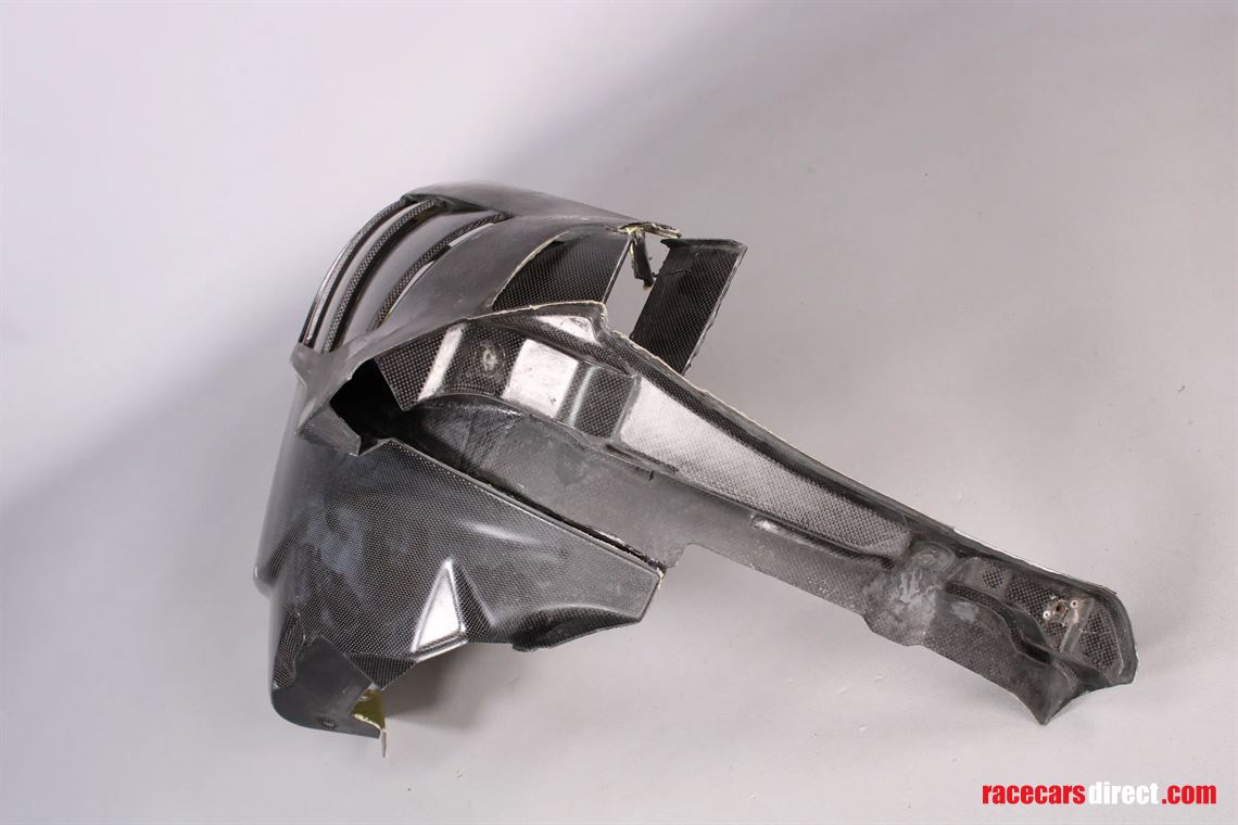 ferrari-488-gt3-wheel-arch-trim