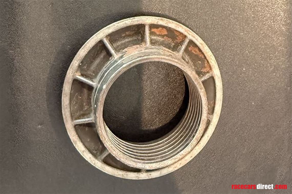 audi-r8-ultra-wheel-nuts