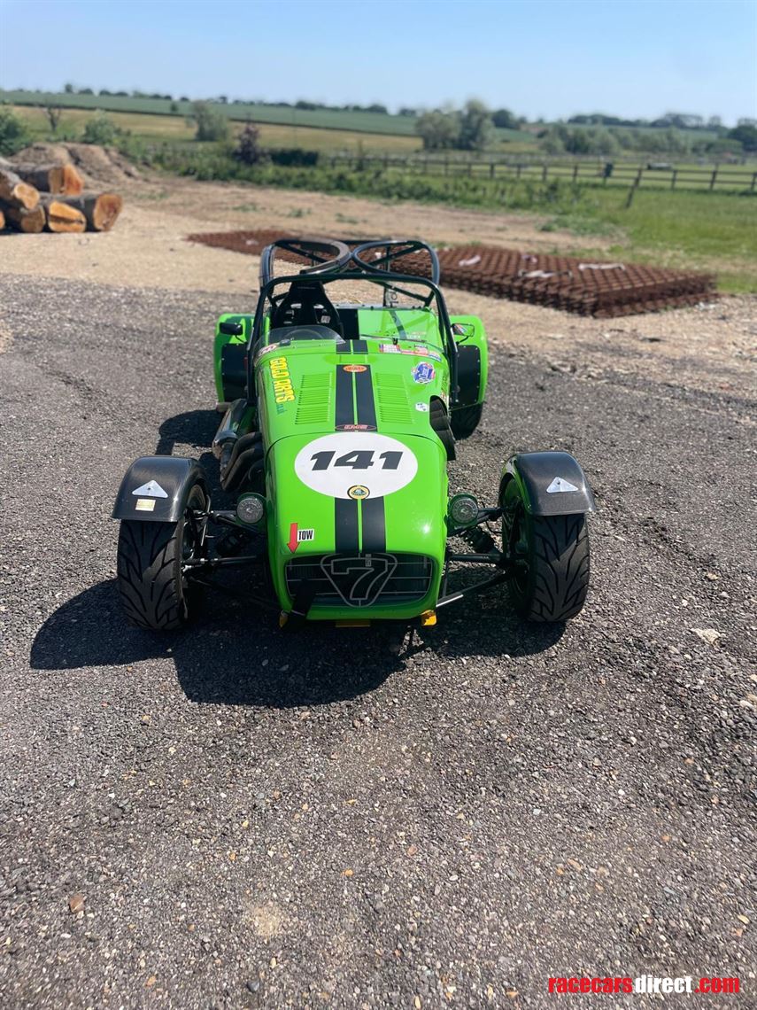caterham-race-car-2lr-duratec