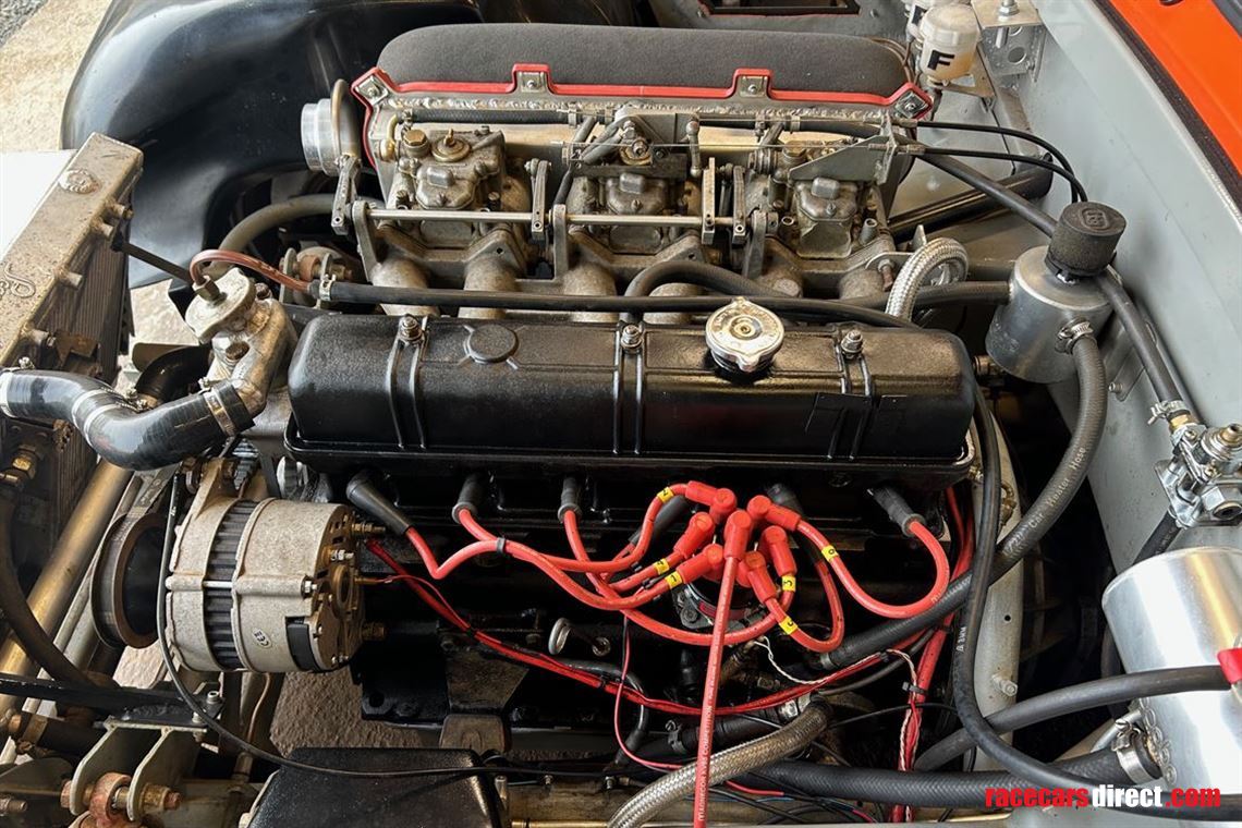 triumph-tr6-race-engine