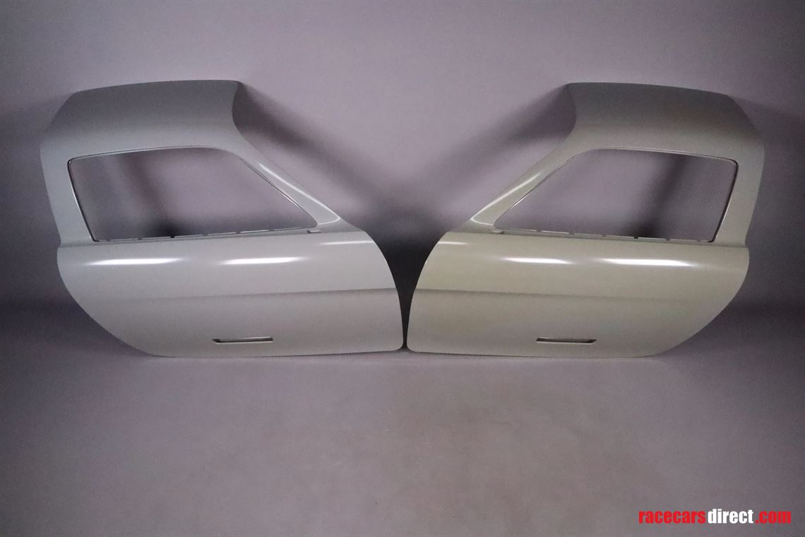 mercedes-benz-sls-gt3-c197-amg-coupe-door-set