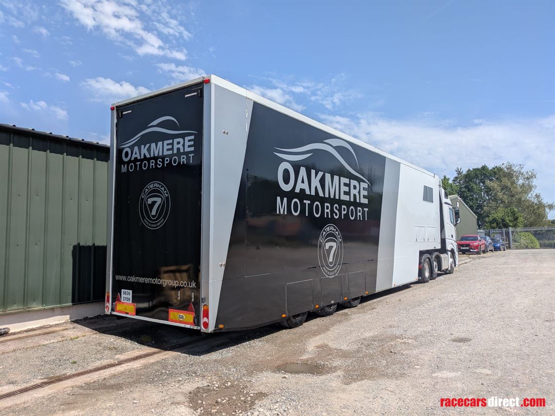 race-trailer-tractor-unit
