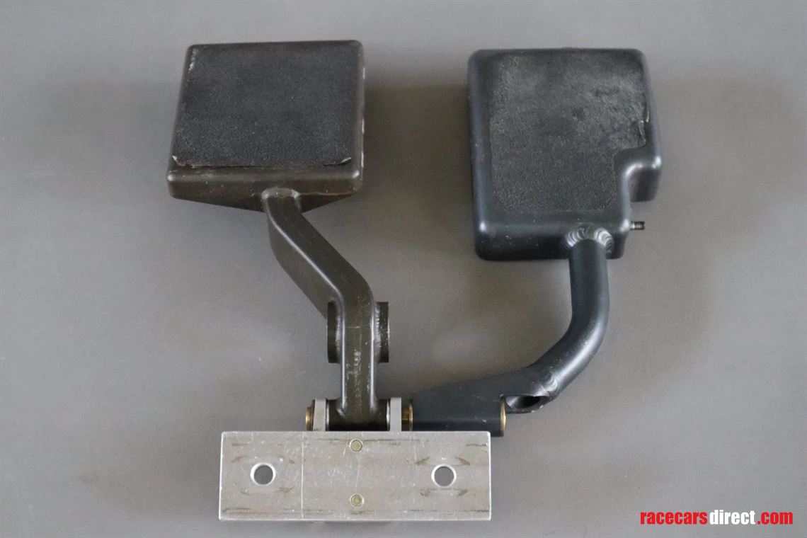 mclaren-mercedes-mp413-formula-1-pedals