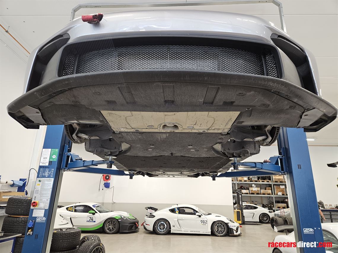 porsche-911-gt3-cup-9921-my2023