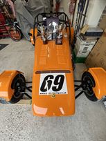 caterham-r400-s3-race-car