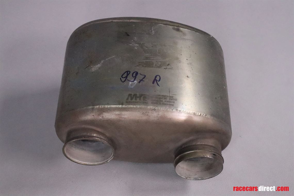 porsche-9971-gt3r-muffler
