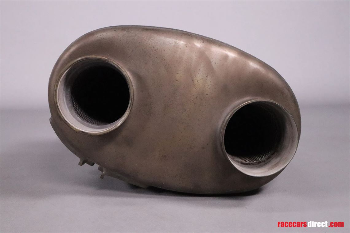 porsche-9971-gt3r-muffler