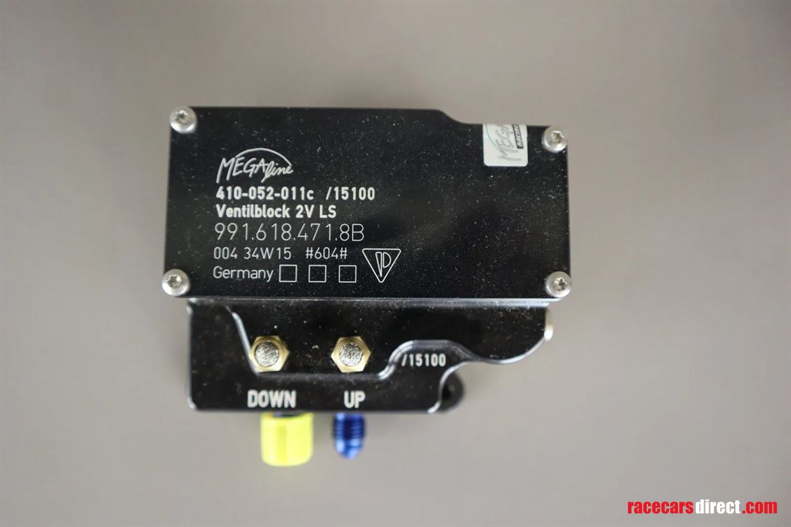porsche-991-cup-valve-block-from-megaline