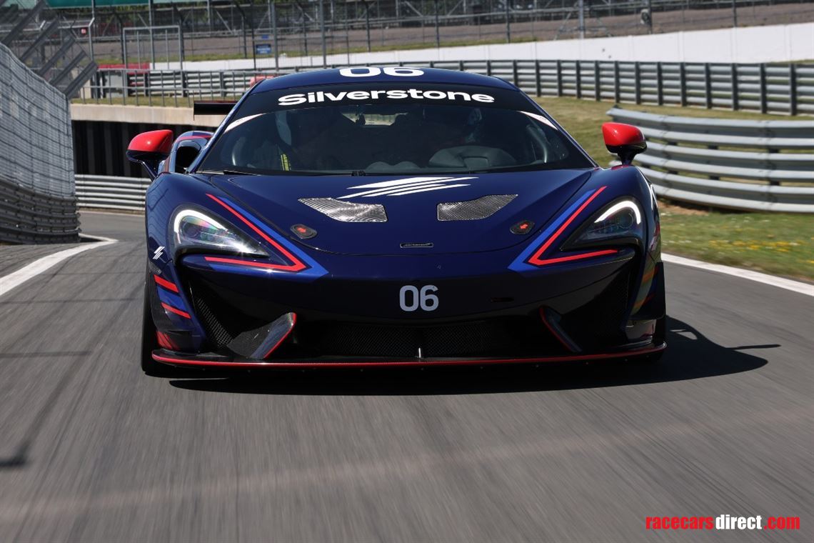 2017-mclaren-570-gt4