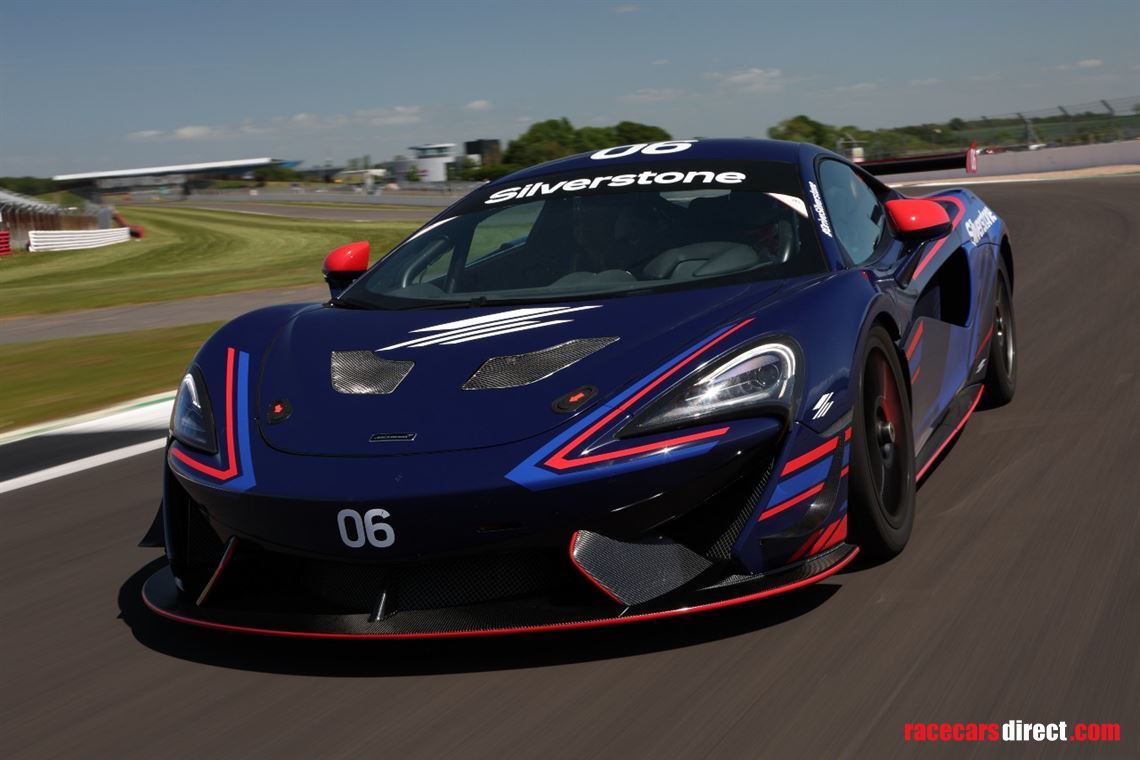 2017-mclaren-570-gt4