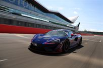 2017-mclaren-570-gt4