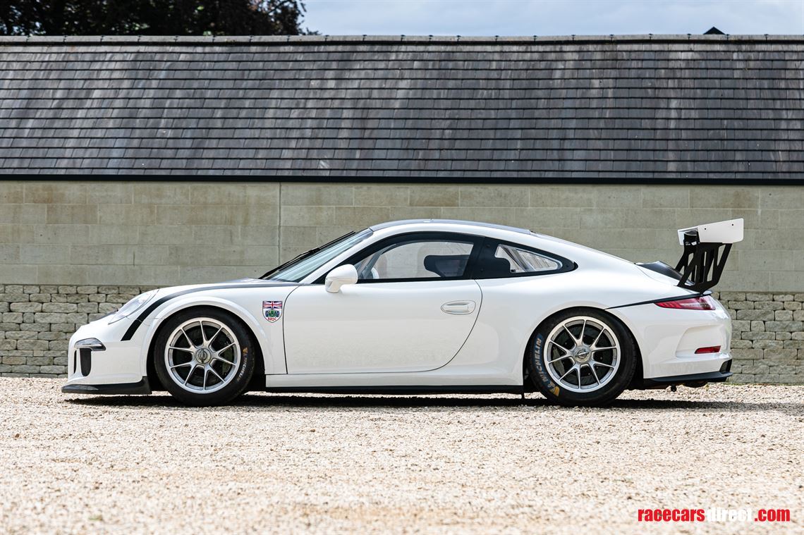 2016-porsche-911-9911-gt3-cup