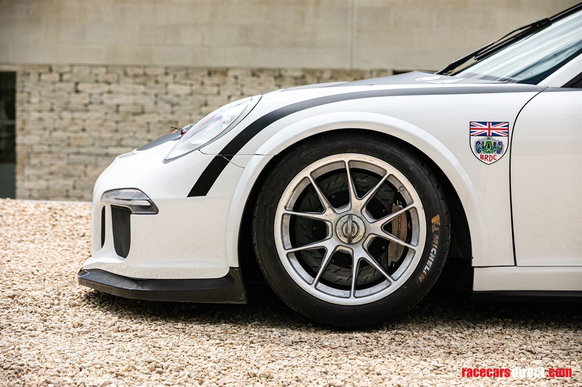 2016-porsche-911-9911-gt3-cup