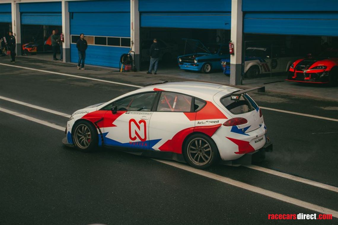 drive-available-seat-leon-supercopa-iberian-s
