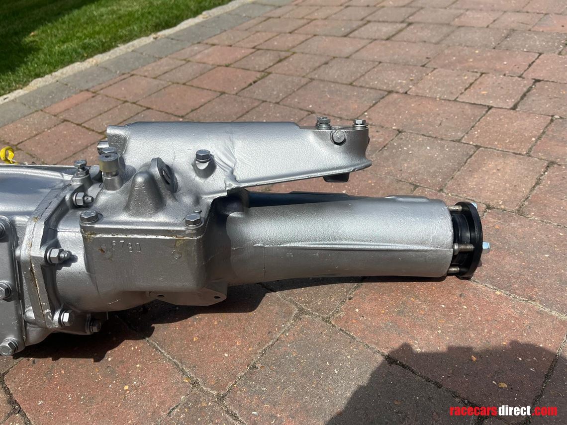 mgb-4-synchro-sccr-gearbox