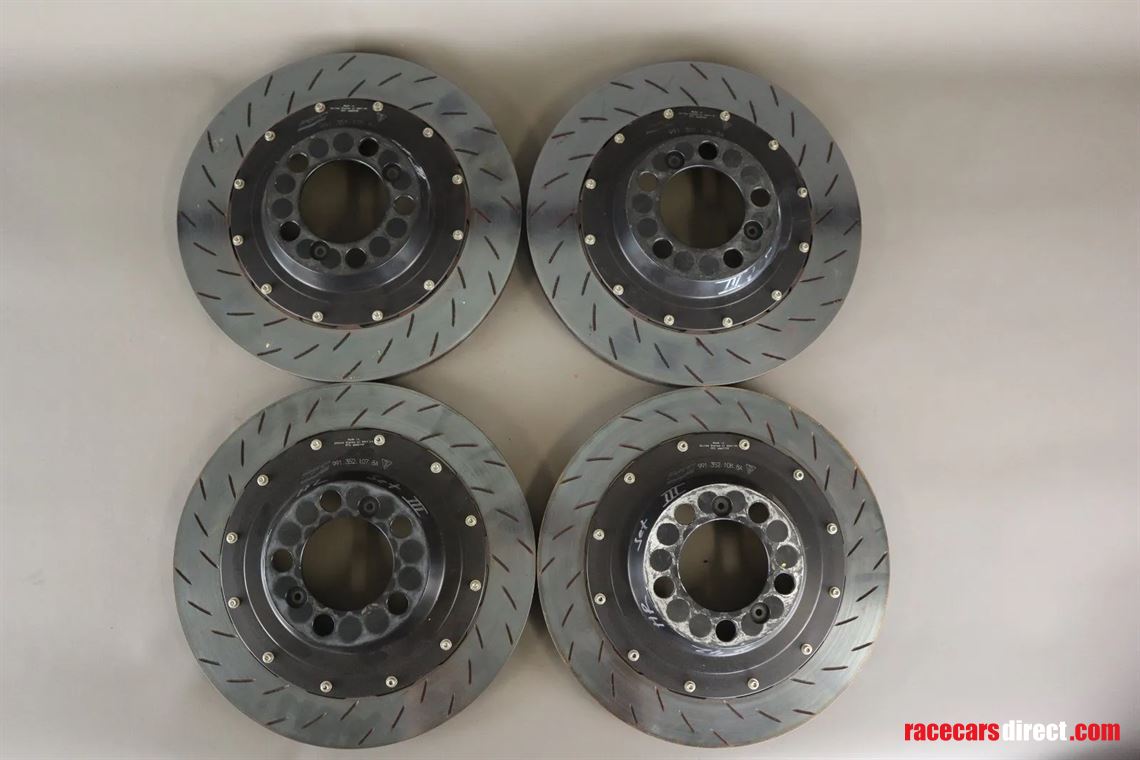 porsche-991-cup-brake-discs-front-and-rear
