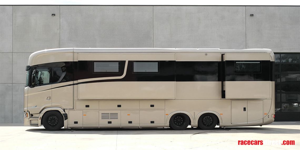 krismar-motorhome-on-scania-500s-chassis