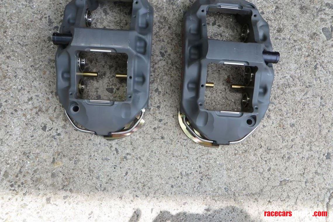 new-brembo-8-piston-calipers
