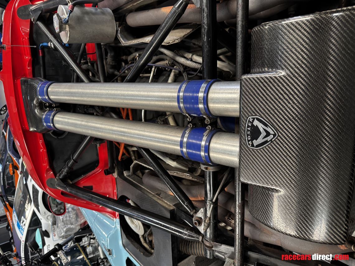 mosler-mt900r-gt3