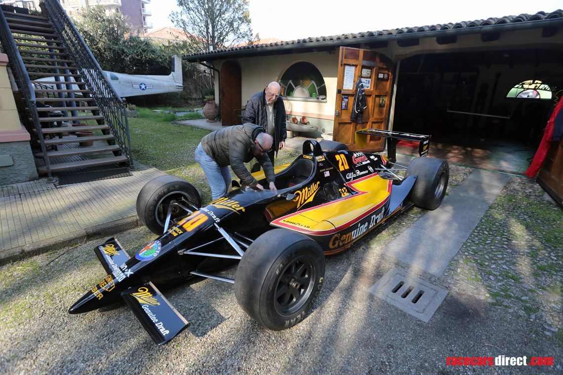 1990-lola-t90-alfa-romeo-indycar