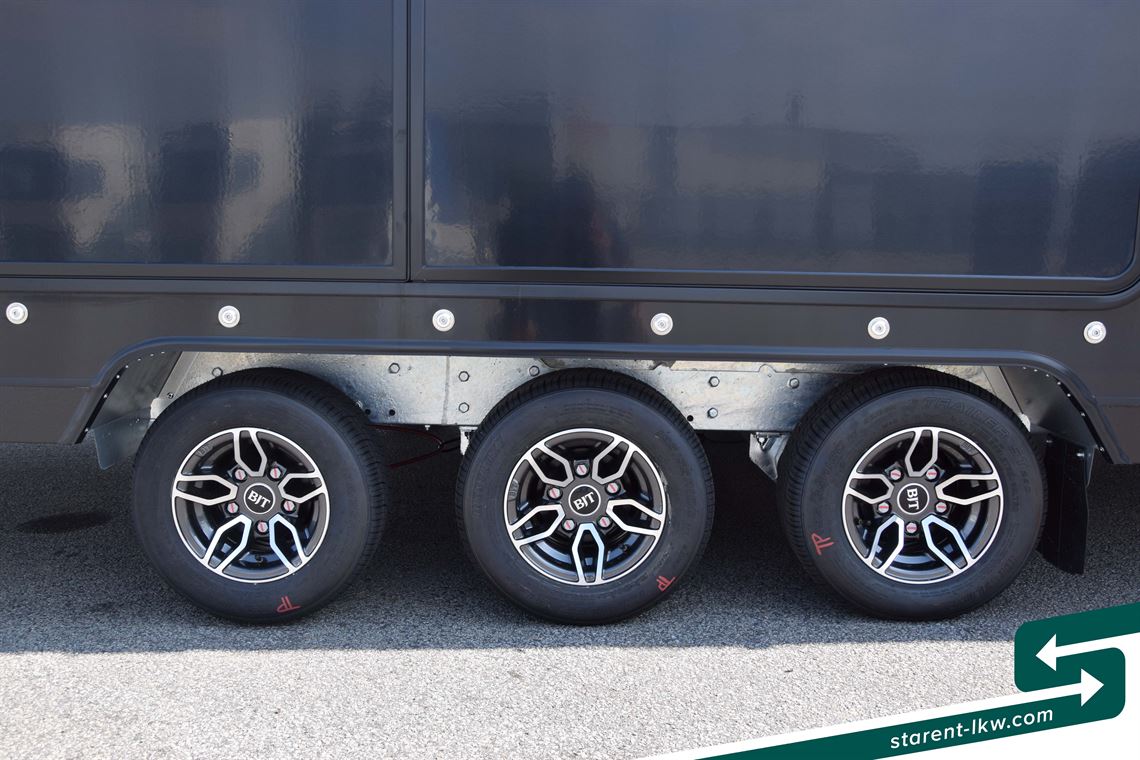 brian-james-trailers-race-transporter-7-extra