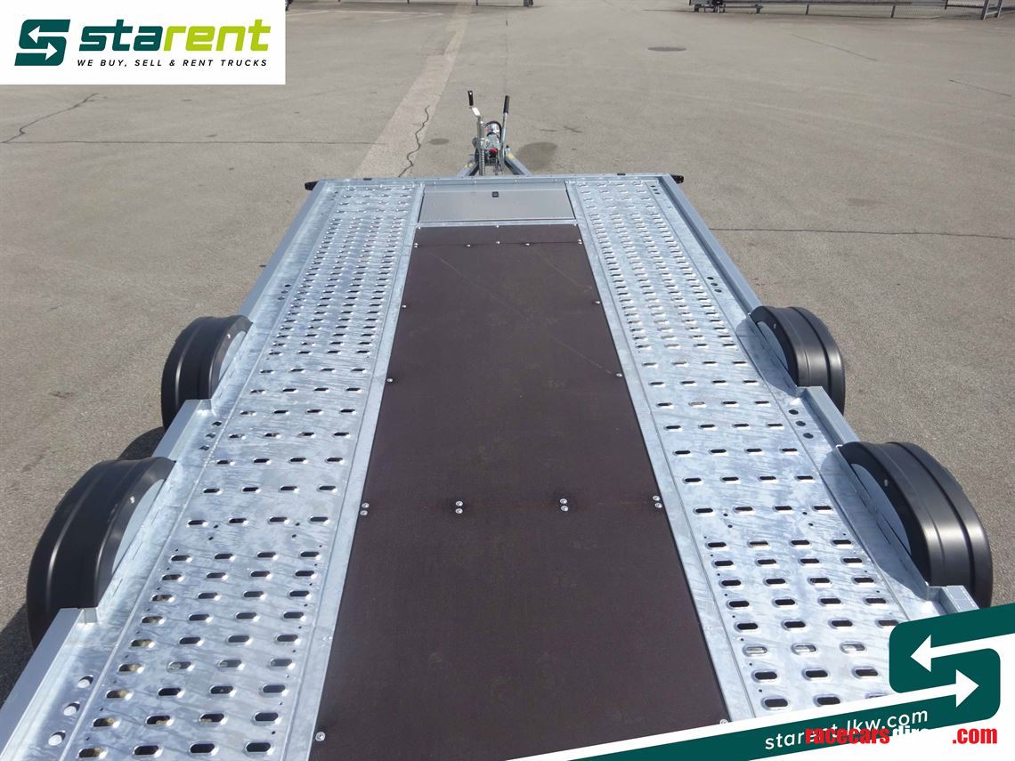 brian-james-trailers-a-transporter---loading