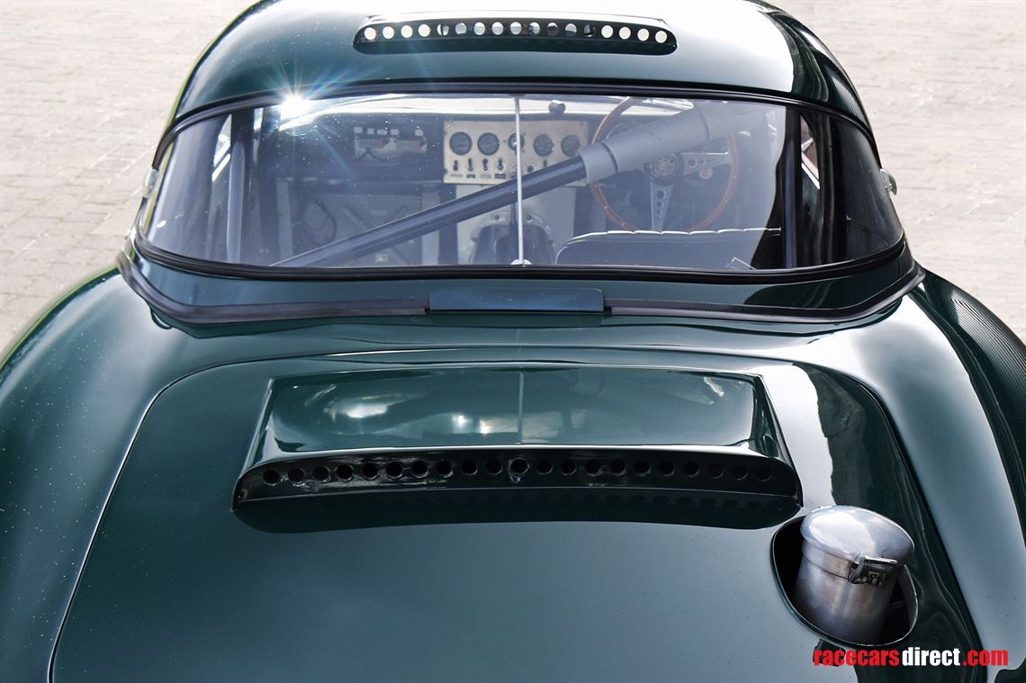 1961-jaguar-e-type-series-i-38-litre-lightwei