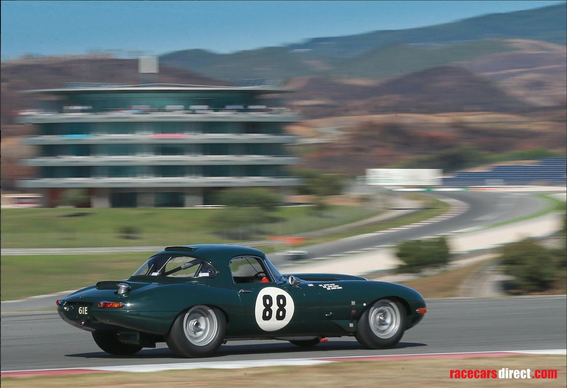 1961-jaguar-e-type-series-i-38-litre-lightwei