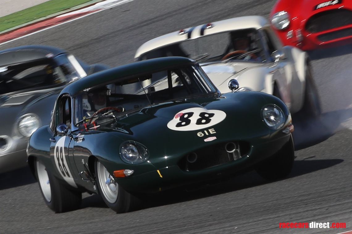1961-jaguar-e-type-series-i-38-litre-lightwei