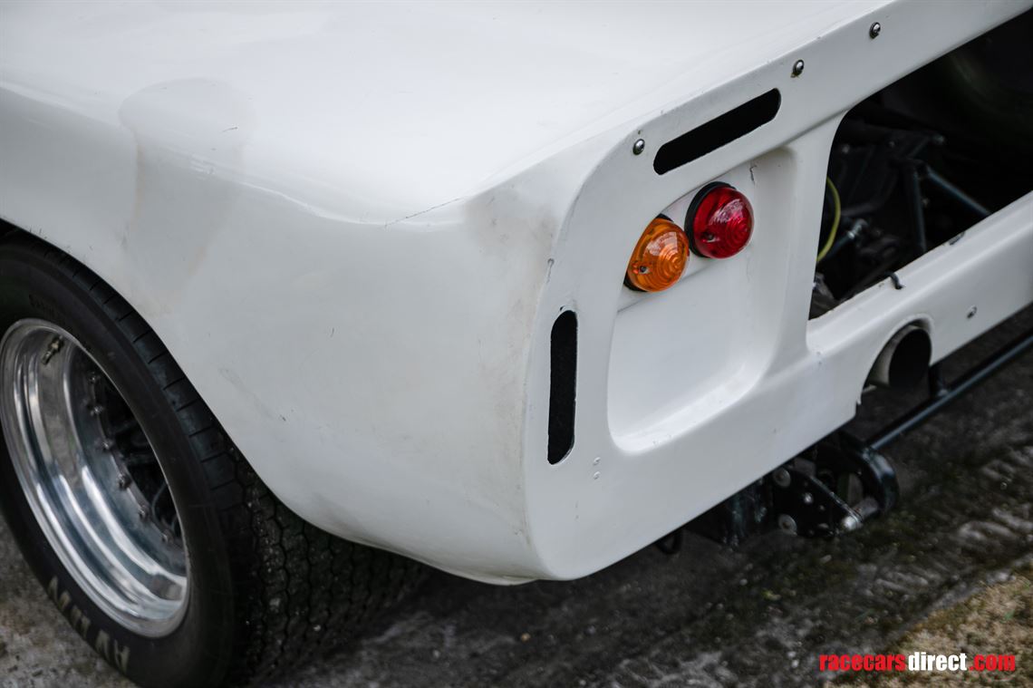 1968-lola-t70-mk-iii
