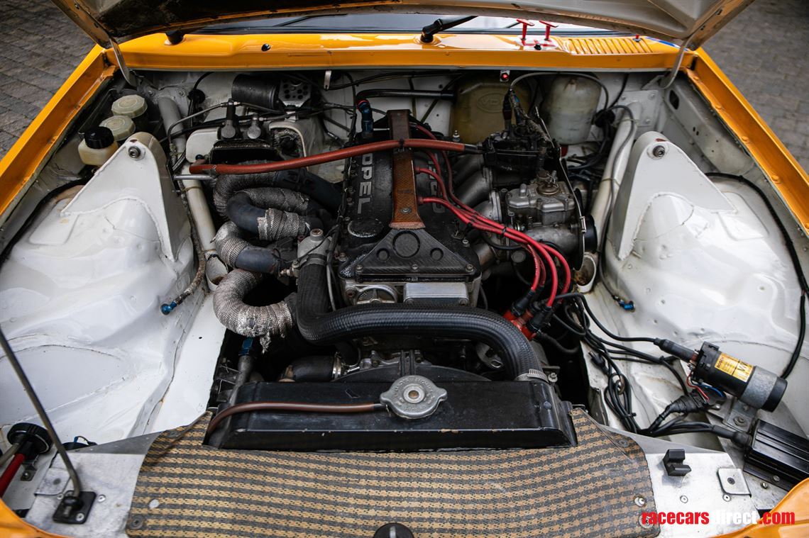 1985-opel-manta-400-works