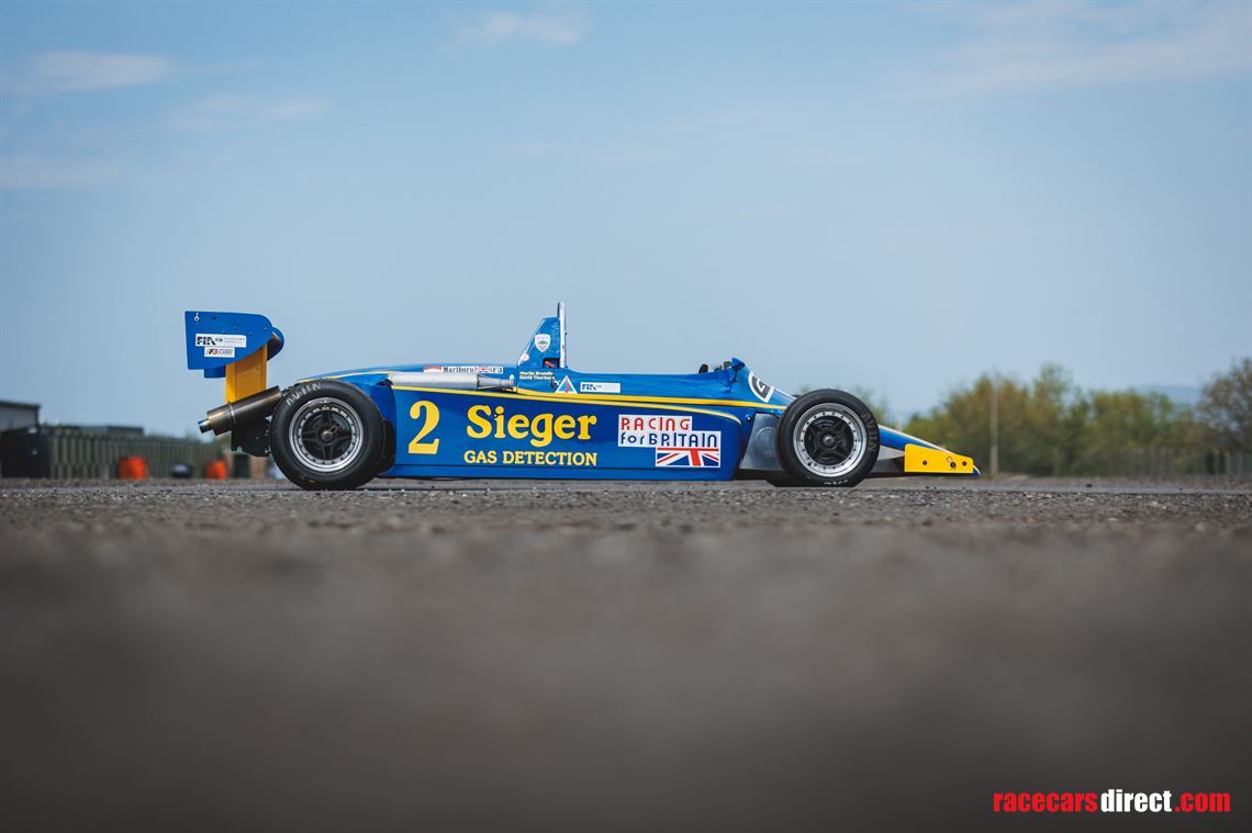 1983-ralt-formula-3-rt383-375-ex-martin-brund