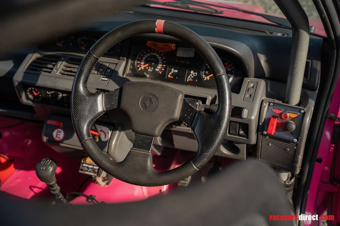 1991-renault-clio-16v-mk1-cup-car