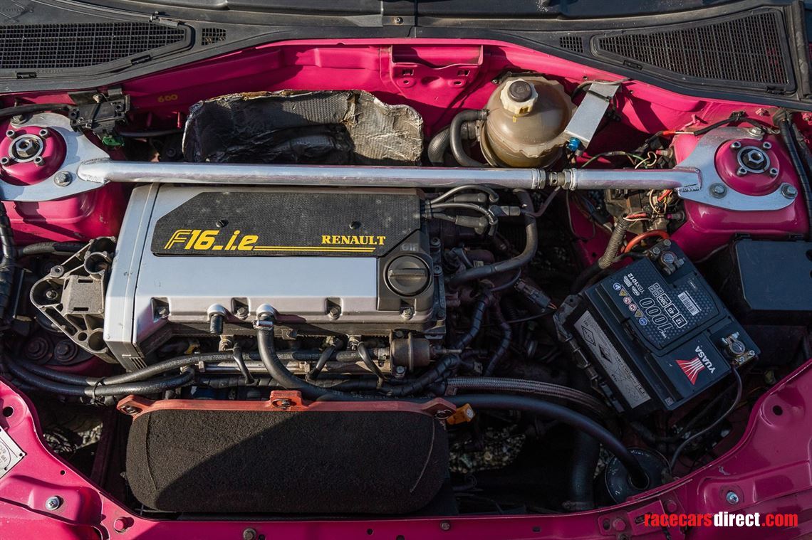 1991-renault-clio-16v-mk1-cup-car