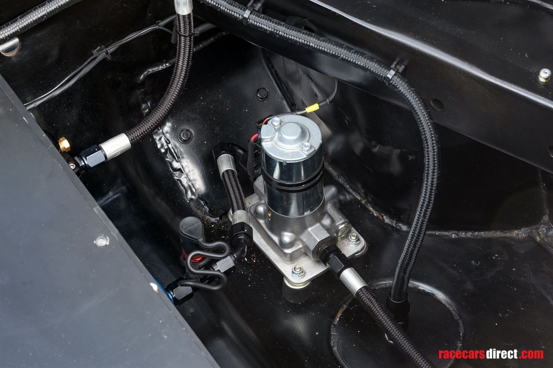 1981-rover-3500-sd1-group-2-race-car---ex-kya