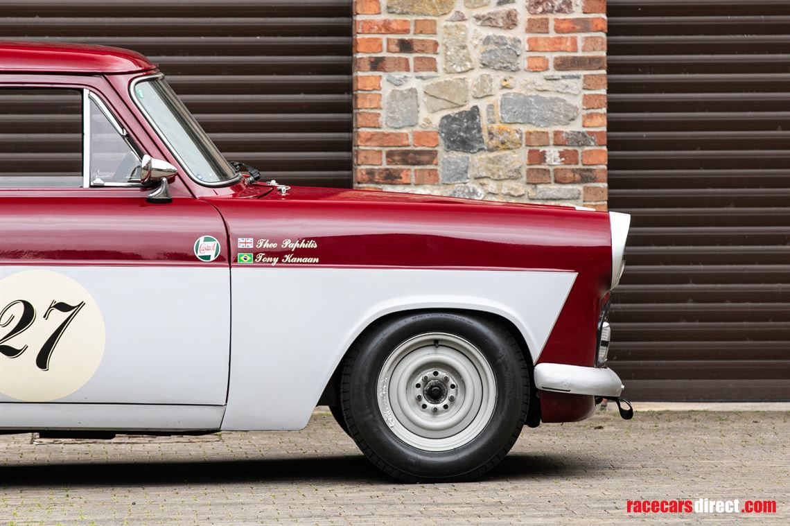 1958-ford-zodiac-mk-ii-highline