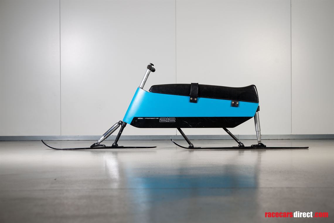 porsche-arova-212-ski-bob