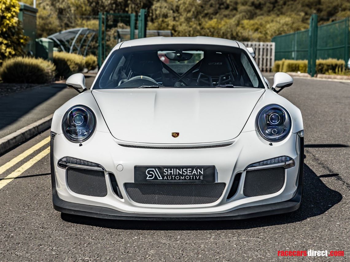 porsche---991---911-gt3-rs