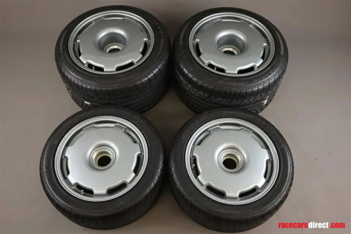 original-jaguar-xj220-speedline-wheels-with-t