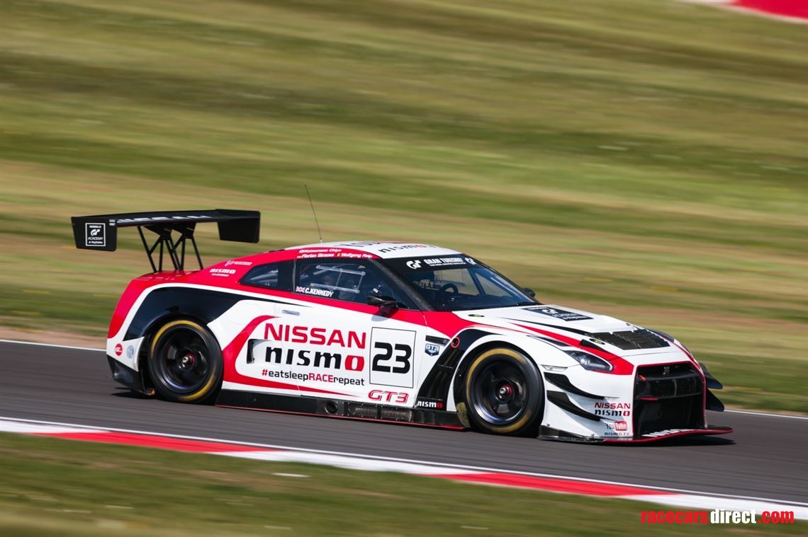 r35-gt3-nissan-nismo-front-wheel-arch-liners