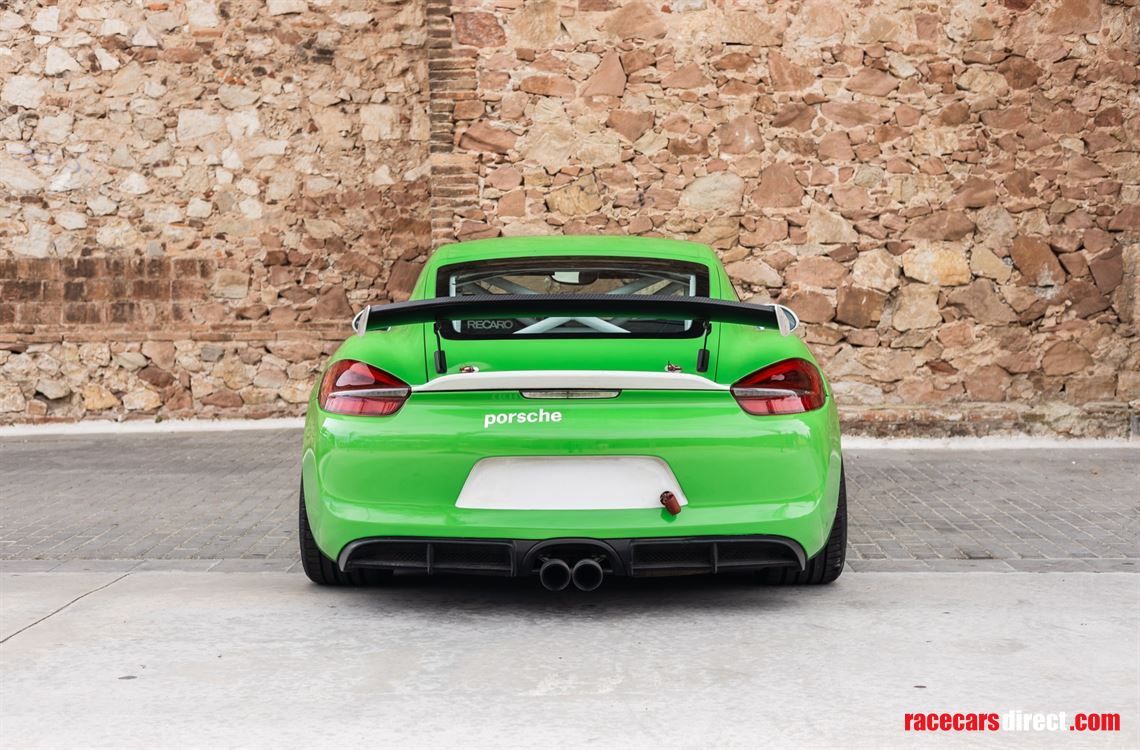 porsche-981-cayman-gt4-clubsport-2016