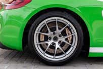 porsche-981-cayman-gt4-clubsport-2016